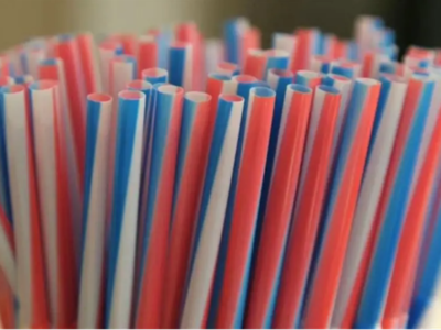 More than 270 F&B outlets to stop providing plastic straws by Jul 1.
(Source: CNA)